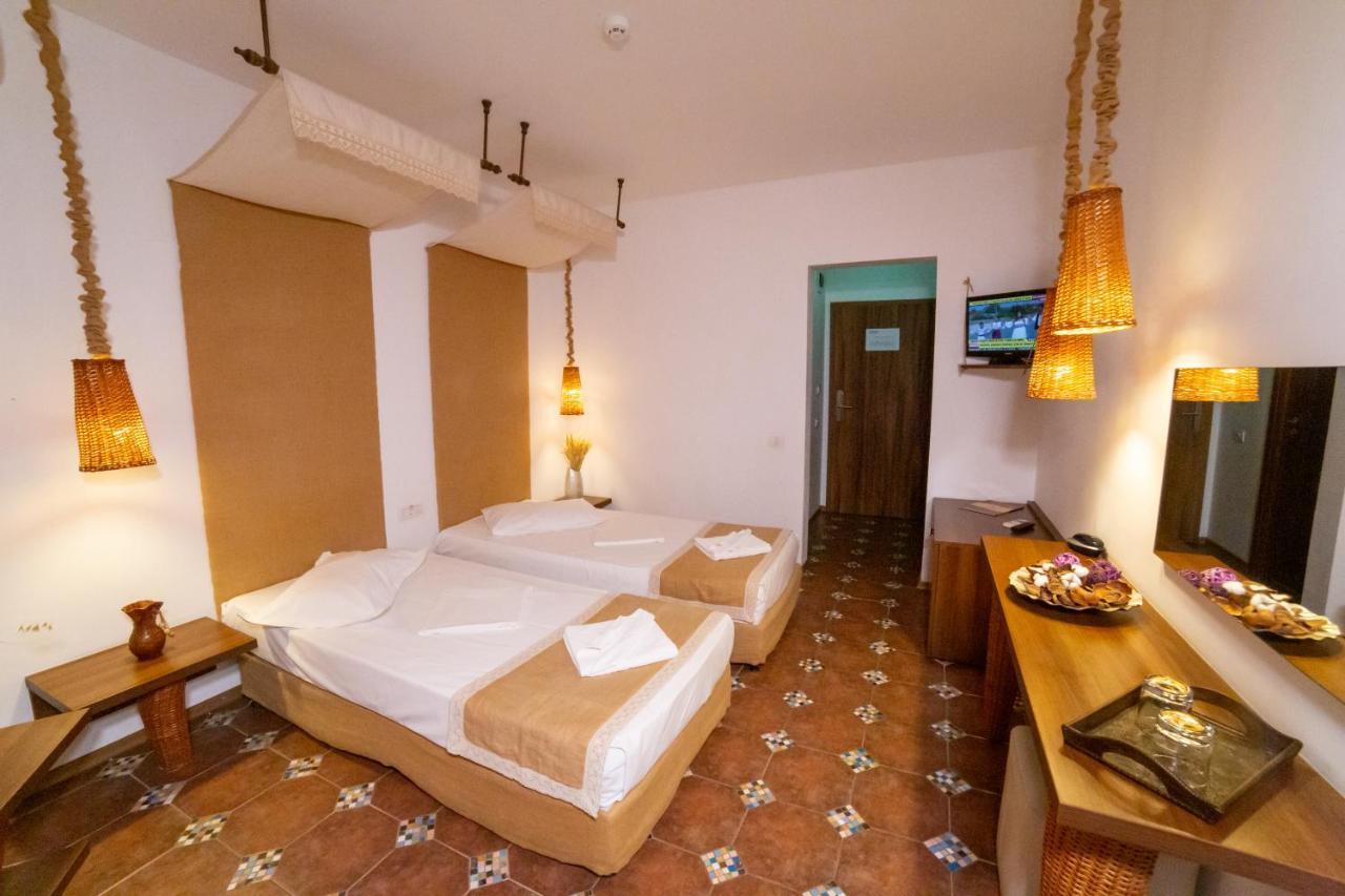 Hotel 2D Resort And Spa Neptun Exterior foto